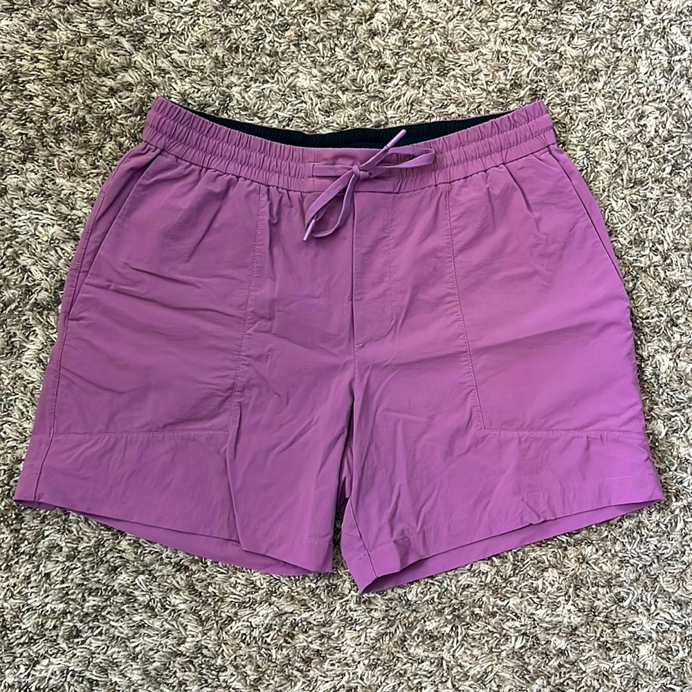 Lululemon Bowline Mens Short